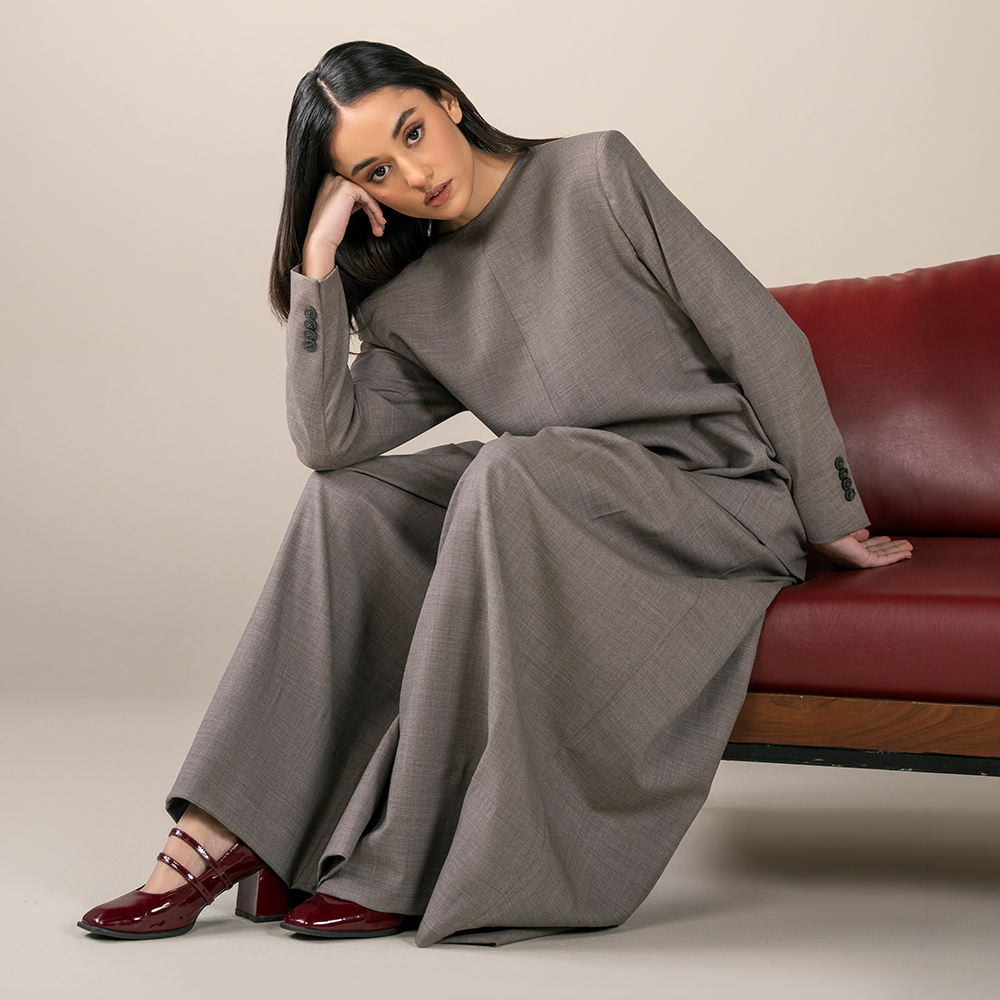 Reverse tailor set